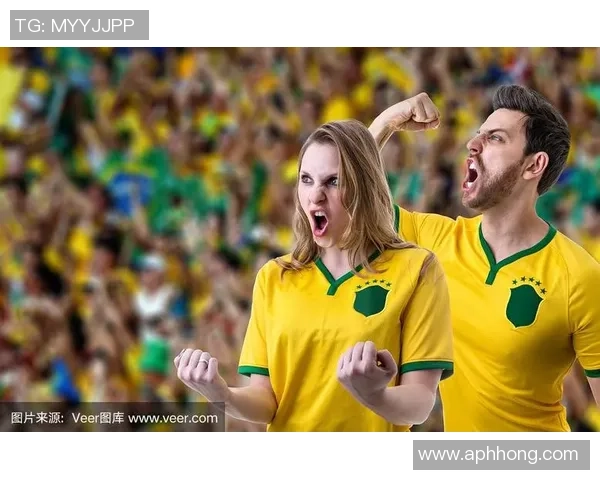 巴西足球明星走进街头与球迷亲密互动展现热情与魅力